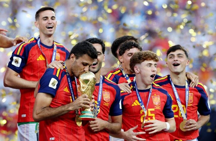 「FIFAの際限なき欲望」2030年W杯「64カ国拡大」を急ピッチで検討へ…コンサルティング提案を要請、14日に最終審査決定