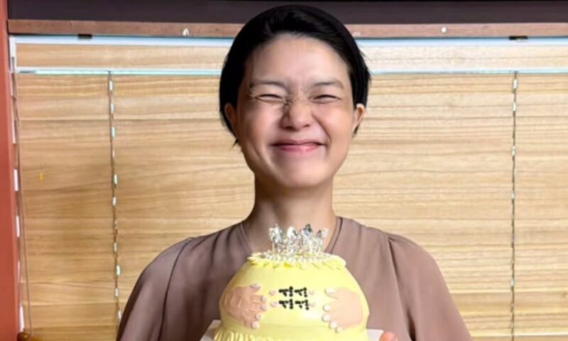 アン・ヨンミ、第2子出産後も“ボーンマン”健在！授乳アピールの胸元披露にチャン・ソンギュ「おかしくなる」