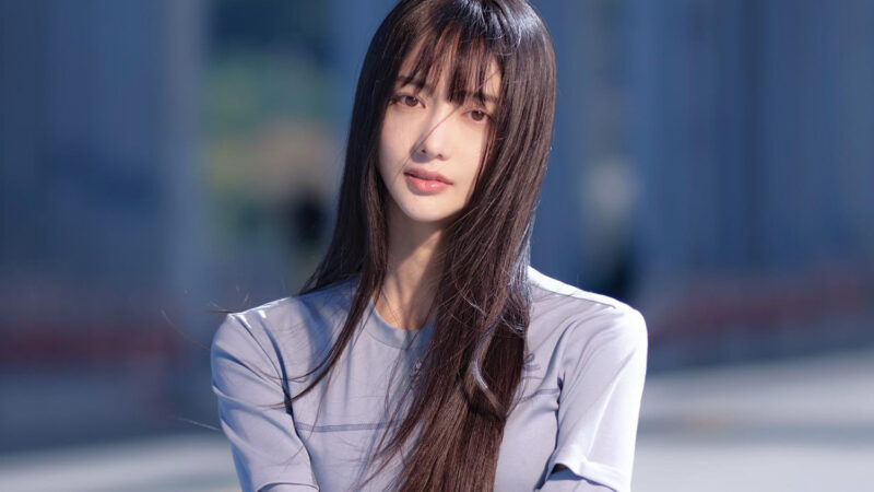 裁判官の父と夫持つ女優、出産後25kg減量してガールズグループデビュー