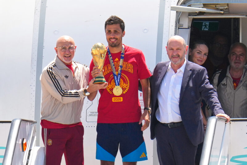 2026年バロンドールの栄冠は誰の手に?W杯優勝のロドリが最有力候補として急浮上!