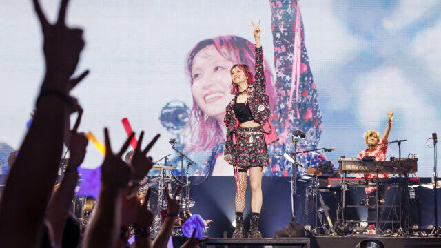 「鬼滅の刃」LiSA、2年ぶり来韓公演で感涙！韓国ファンの日本語大合唱に「胸がいっぱい」