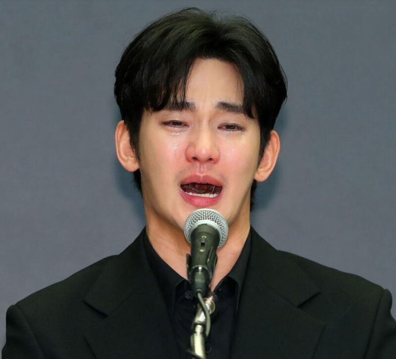 記者会見で号泣していたキム・スヒョン、1年4ヶ月後に満面の笑みで語った言葉