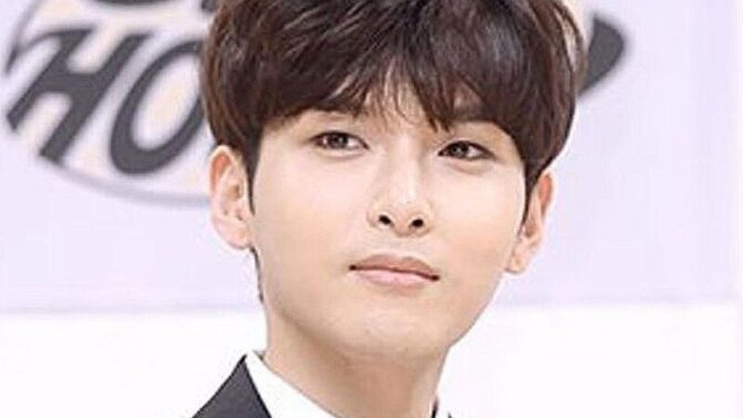 SUPER JUNIORリョウク、「結実」…ファンから歓喜の声