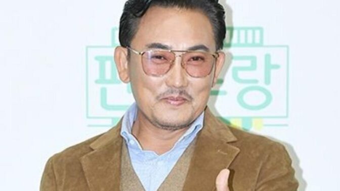 ナ・훈아に続き…イ・スンチョル、デビュー40年で「重大発表」へ