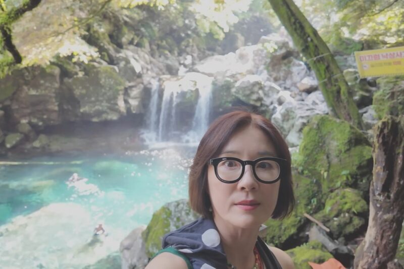 「これでいいのかな」…結婚28年目オ・ヨンス、義妹と昼酒的日常→済州で優雅なひととき満喫