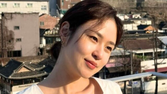 良性腫瘍の手術を乗り越え…女優シム・ウヌ、ソウル・平昌洞にヨガスタジオをオープン！「エアコンを設置しました」と開業準備に大忙し