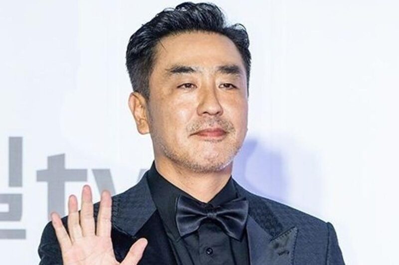 リュ・スンリョン、破局を迎える…「すべてを失った」（映画『雨光』）