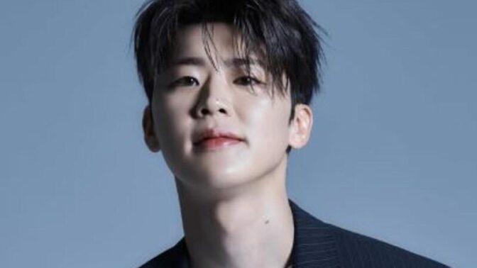パク・ジヒョン、韓国を離れる…20年ぶりの涙にファン感涙