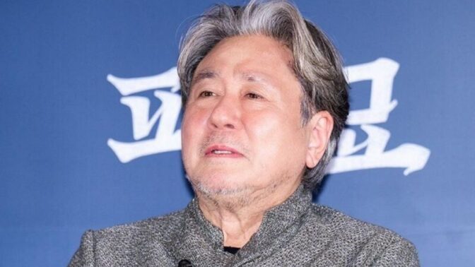 「64歳」チェ・ミンシク、急報に韓国映画界が騒然