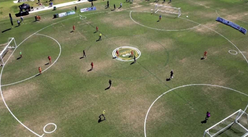 ゴールは3つ、チームも3つ！サッカーの常識を覆す新スポーツ「オメガボール」とは？