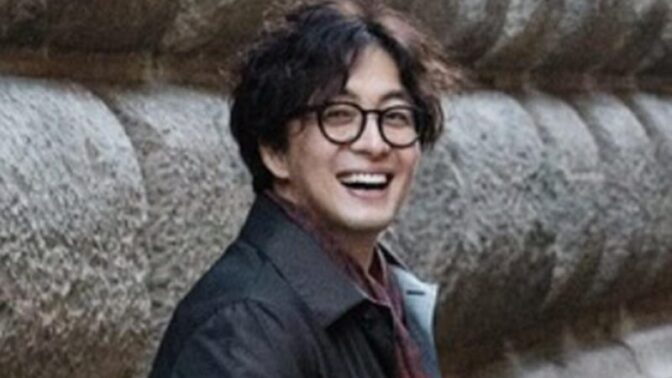 ペ・ヨンジュン、ラジオで近況が話題に…妻パク・スジンとの私生活に注目集まる