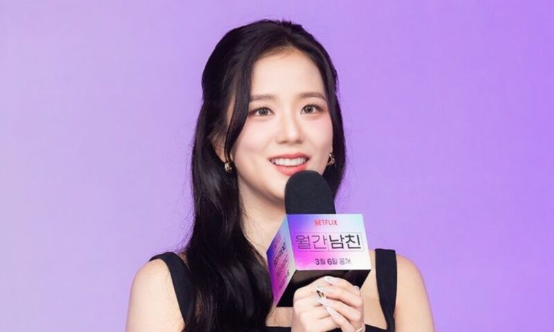 「憶測は控えて」…BLACKPINKジス、10周年ファンミで涙→長文の心境告白
