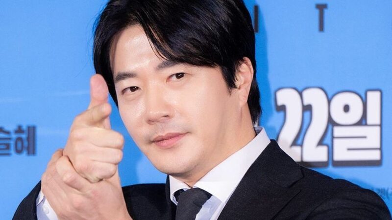 クォン・サンウ、50歳で見せる圧巻のシックスパック！息子ルッキーとの米国サッカー練習風景が話題に