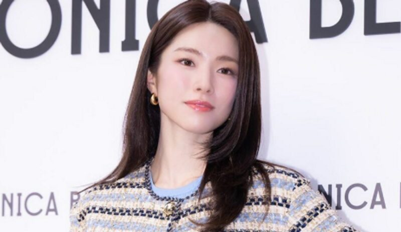 "自慢さえしなければ"…ハヨン、親日派の曽祖父疑惑で過去の出演番組まで"パミョ"波紋