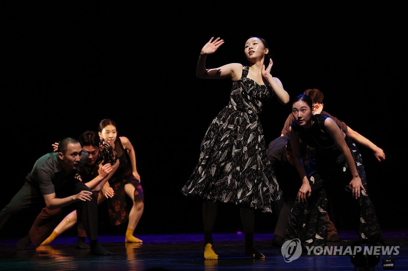 韓芸総舞踊院30周年、キム・ギミンからチョン・ミンチョルまでスター卒業生が一堂に集結