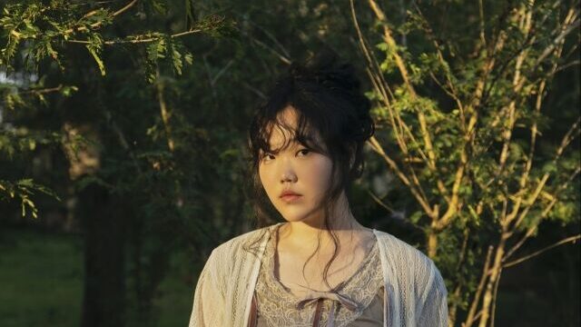 AKMUイ・スヒョン、松田聖子の伝説的名曲「青い珊瑚礁」をリメイク！今夏、新たな感性で蘇る名曲に期待大