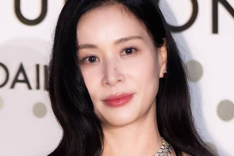 「チャン・ドンゴンと結婚」コ・ソヨン、衝撃の告白…「また打ち始めた」発言が波紋