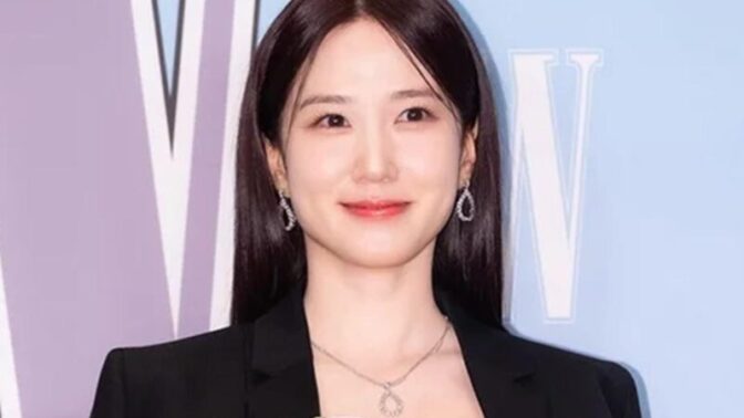 パク・ウンビン、夏の終わりに「結実」…中国から祝福の声が殺到