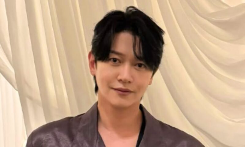 「10月結婚」カン・ギュソン♥ユ・ハジン、14歳差の美男美女が初ツーショット…“ラブスタグラム”始動