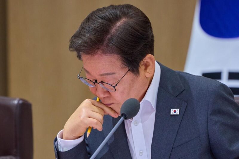 「李氏、瞬き一つせず」…政界に広がる動揺