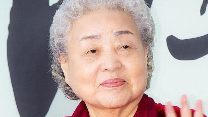 「国民の母」カン・ブジャ、生死をさまよった息子の存在を告白…知られざる苦悩に涙