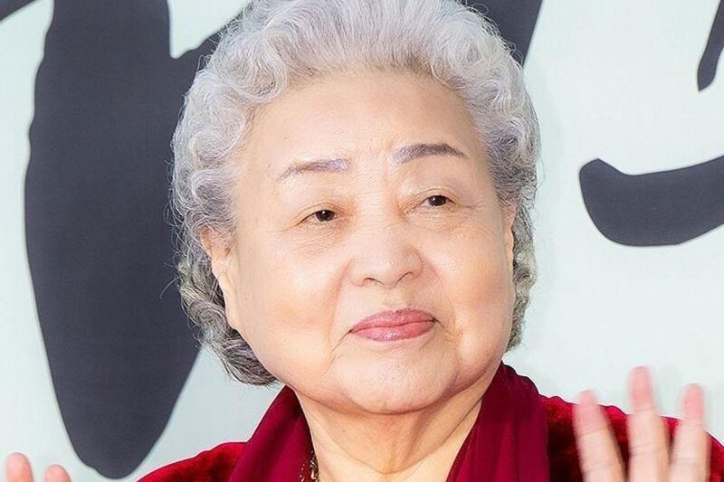 「国民の母」カン・ブジャ、生死をさまよった息子の存在を告白…知られざる苦悩に涙