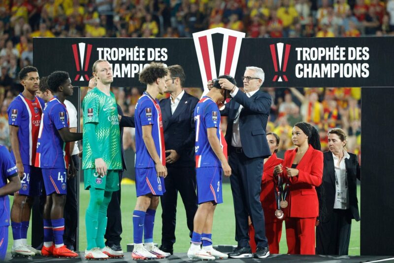 イ・ガンイン不在のPSG、フランス・スーパーカップで0-1敗戦…5連覇ならず