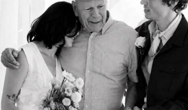 「娘の結婚式には出席」失語症・認知症闘病中のブルース・ウィリス、近況が公開される