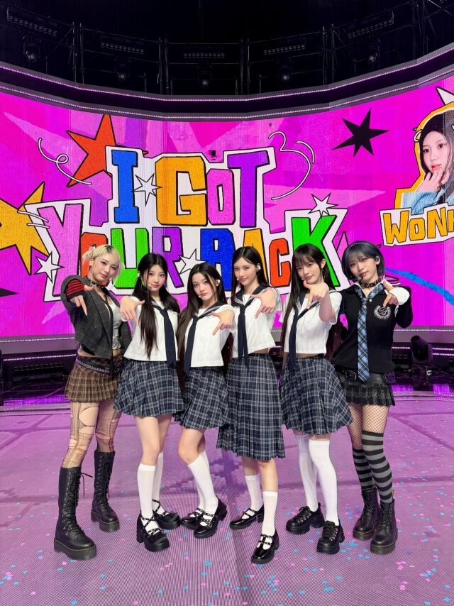 制服姿で『Mカ』にサプライズ登場！ILLIT、『I Got Your Back』韓国語バージョンのステージを初公開…ジス＆モモカもラップ作詞に参加
