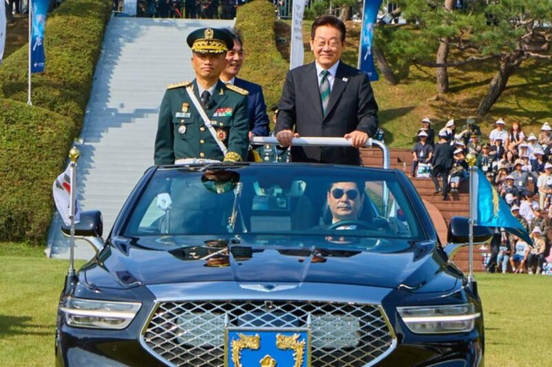 イ氏、国民の支持を獲得か…「反転の気流」