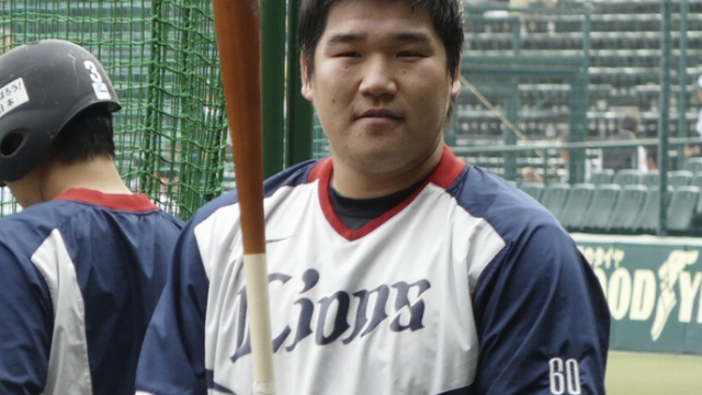 43歳「おかわり君」中村剛也が劇的満塁弾！23年連続本塁打＆NPB史上最多23本目のグランドスラム達成