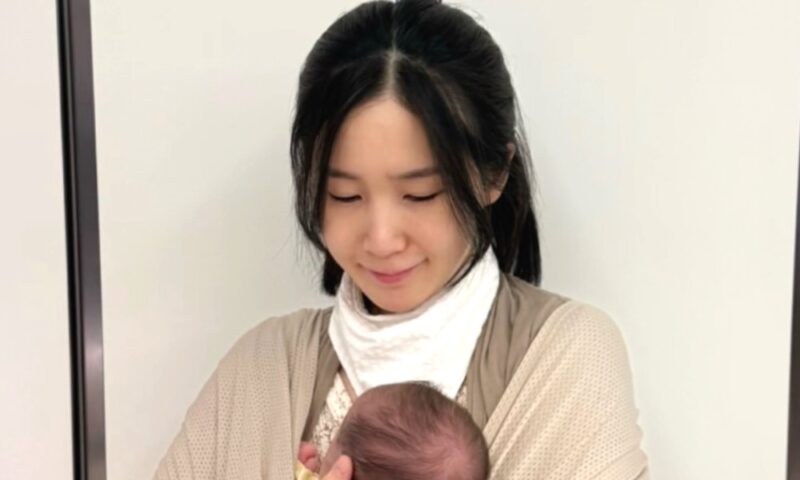 「死にそう」子宮頸がん乗り越え双子出産のCRAYON POP出身チョア、自身も風邪でダウン…双子の原因不明の高熱に「胸が張り裂けそう」と悲痛な訴え