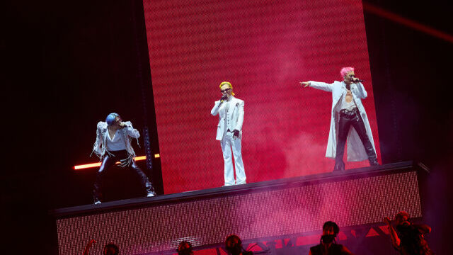 「元気いっぱいに88歳まで！」BIGBANG、デビュー20周年ソウル公演で証明した“生ける伝説”の威厳…さらなる新曲リリースも予告！
