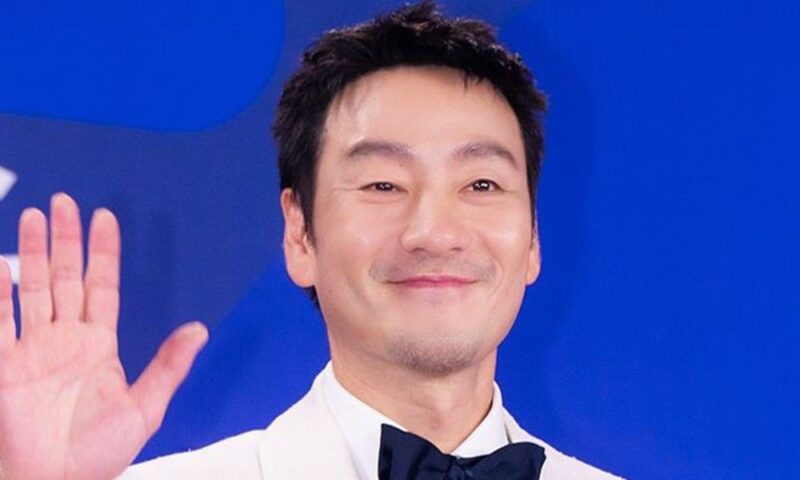 パク・ヘス、7年ぶり青竜映画賞受賞の栄誉…第2子男児「축복이」誕生でダブル喜び