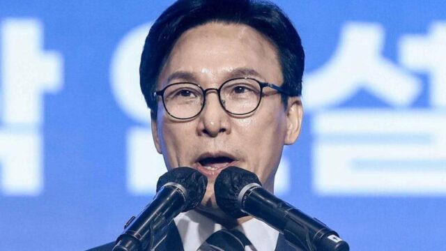 国政支持率が下落…金民錫（キム・ミンソク）氏、突然の「感謝」発言に波紋