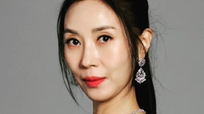 「未婚」キム・ヒジョン、嬉しいニュースを発表…「来る9月に」