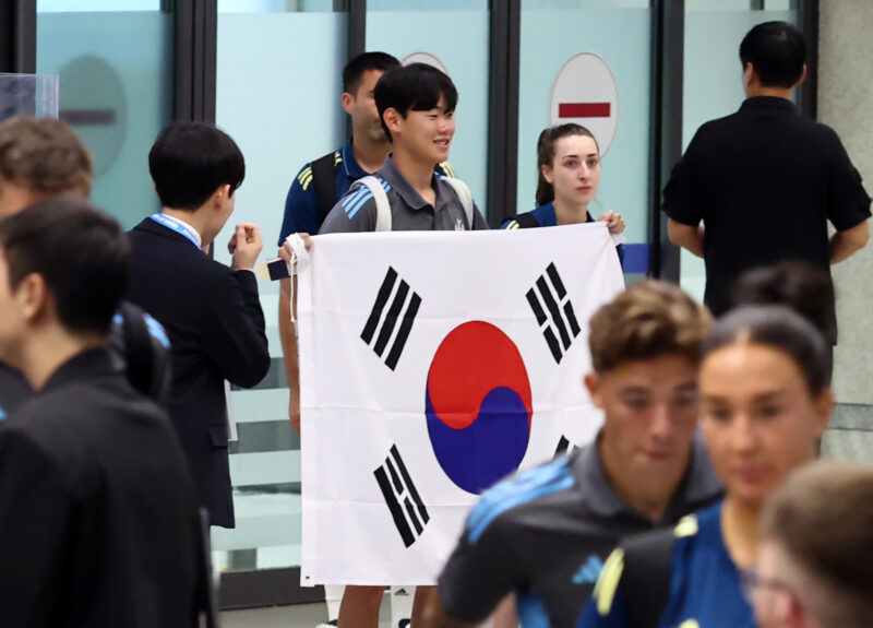 韓国サッカー界に悲報…133年の歴史で初来日も果たしたニューカッスル、パク・スンスら4選手をレンタル移籍へ