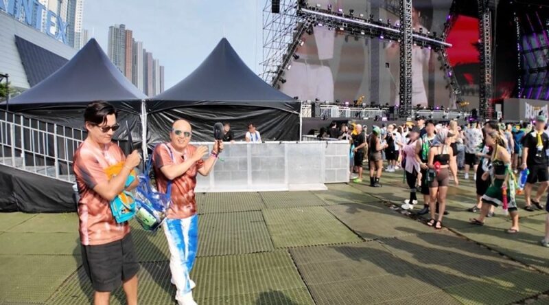 「平均56.5歳」イ・ソジン＆キム・グァンギュ、ウォーターボム最高齢観客として参戦→水鉄砲攻撃に「驚愕」（ビソジン）