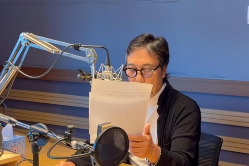 イ・ムンセ、突然の知らせにファン涙…「胸が詰まる」と反響