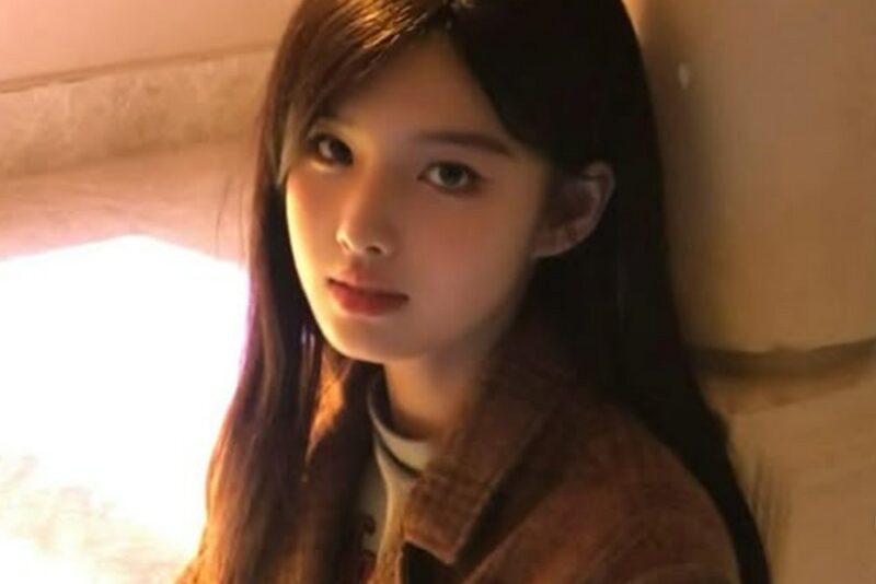 "18歳"子役俳優、監督の悪名高い噂→撮影現場でやつれた顔が捉えられる…ファンから心配の声相次ぐ