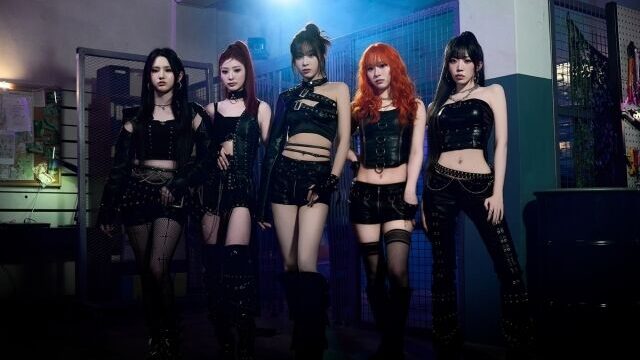 秘密の任務に挑むエージェントへ変身！AIAIAI、本日(28日)待望のニューシングル「WaiT」リリース