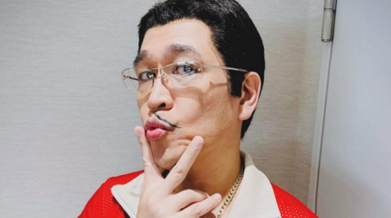 「PPAPおじさん」ピコ太郎、1年に80曲発表→暴風のように活動していたのに…“痛風・膝の負傷”悲しい近況