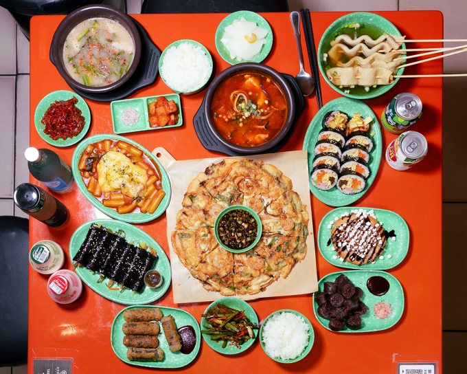 台北で出会う韓国の家庭の味…「家飯パク先生」が届ける、懐かしく温かい食卓