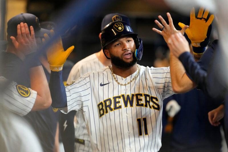 【MLB】22歳で偉業!ブルワーズの若き大砲ジャクソン・チョーリオが3年連続20本塁打を達成、殿堂入りレジェンドたちの領域へ