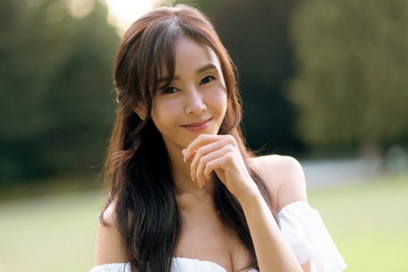 変わらぬ美貌！『性売買罰金刑』騒動で活動休止のG.NA、10年ぶりに公の場へサプライズ復帰