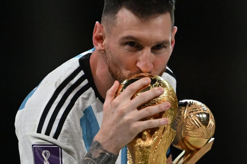 「サッカーの神」が去ったアルゼンチンの未来…一人の天才から真のチームへ、新たな時代の幕開け