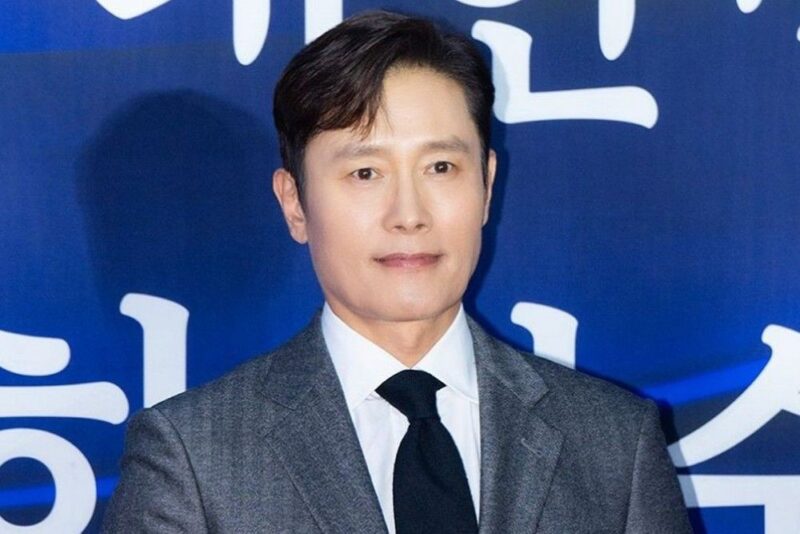 ‘결혼 14년 차’ 이병헌♥이민정, 공식석상서 팔짱 끼고 ‘초밀착’ 스킨십