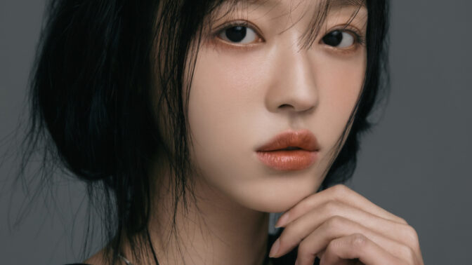 OH MY GIRLユア、LINGZと専属契約を締結