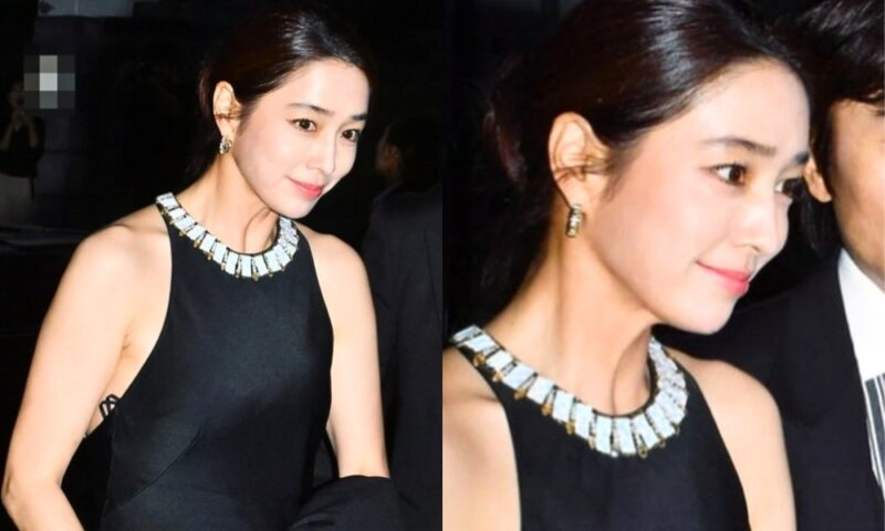 「イ・ビョンホン♥」イ・ミンジョン、ドレスのハプニングにも超クール!「あちゃ、ストラップが出ちゃった」とお茶目な自虐が話題に