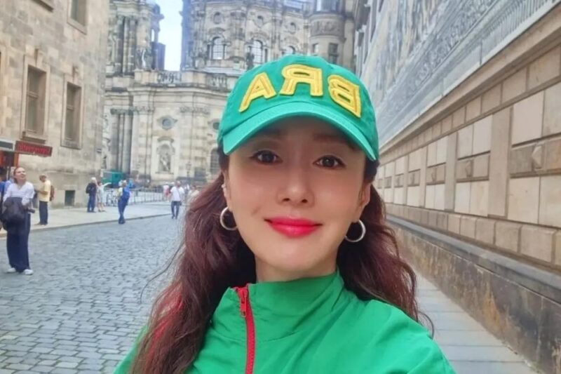 飲酒運転で物議の女優キム・ジス、韓国を離れプラハで旅行会社CEOとして再出発「自分を奮い立たせている」 